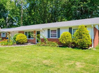 1908 S Haverhill Dr, Yorktown, IN 47396