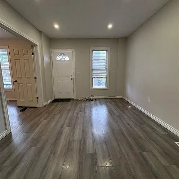 830 Parent Ave — Photo 3