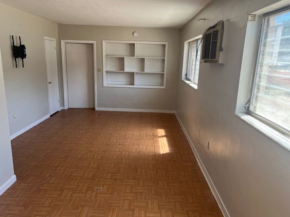 1012 Newman Dr