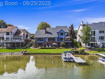 3630 Lakeshore Dr, Waterford, MI, 48329