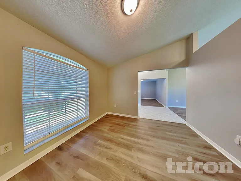 1387 Laurel Glen Dr — Photo 13