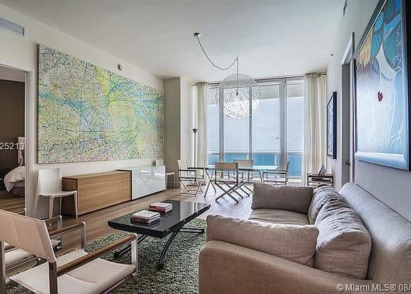 3rd image of 15901 Collins Ave APT 3305
