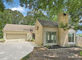 71 April Wind Dr S, Montgomery, TX 77356