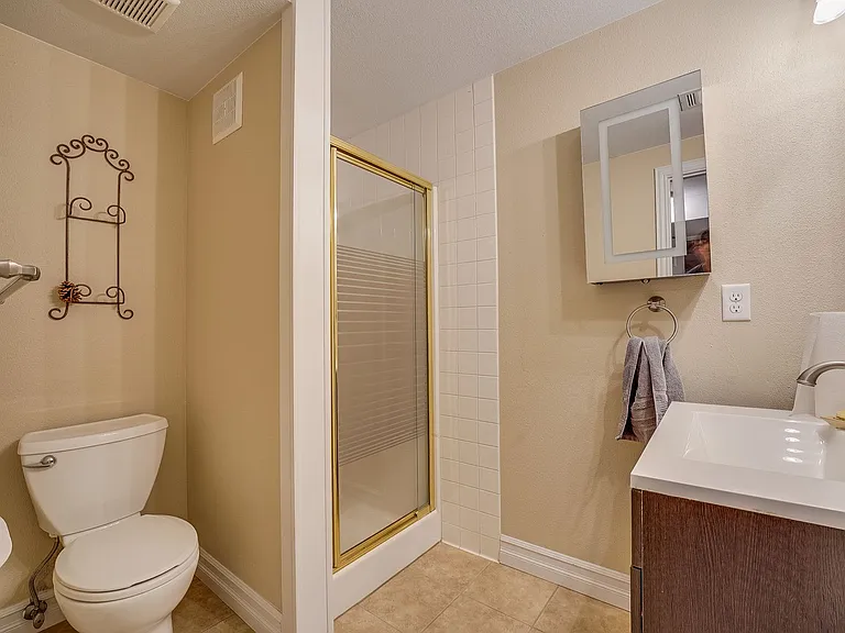 4274 Peach Tree Ct — Photo 20