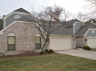 11439 Burton Dr, Westchester, IL