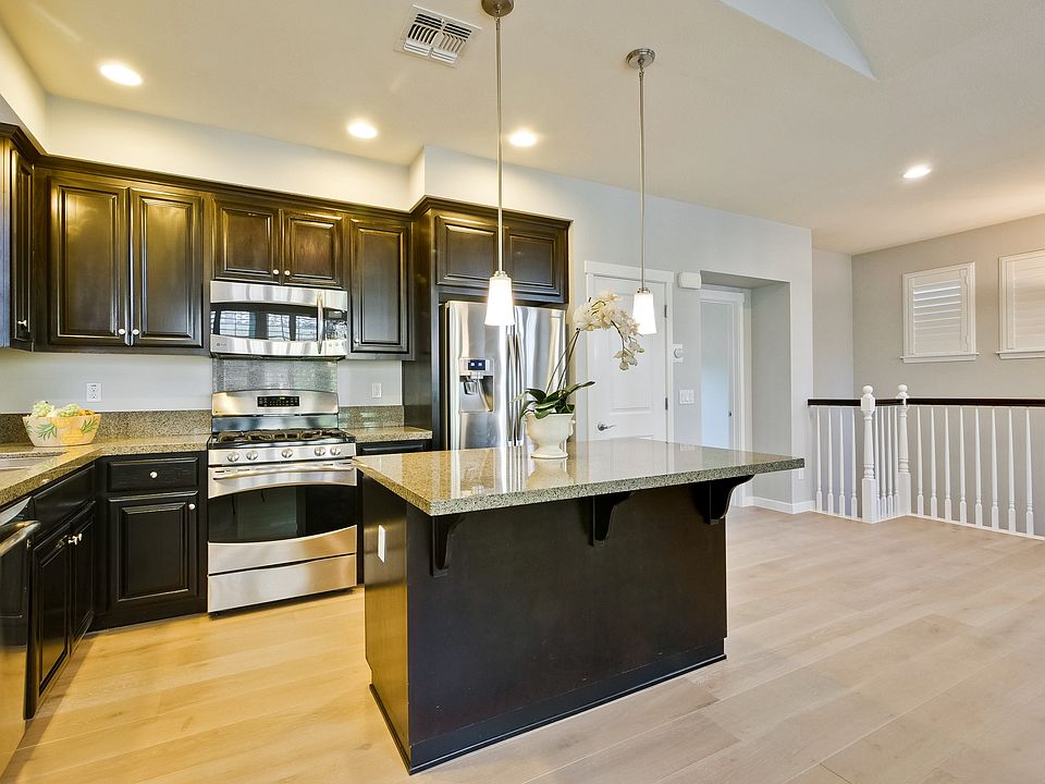 Brand New 3/4 inch thick eng. floor, new paint, like NEW Home in Down Town Mt. View. Wow!