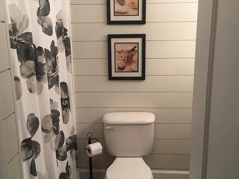 415 Carriage Ln — Photo 10