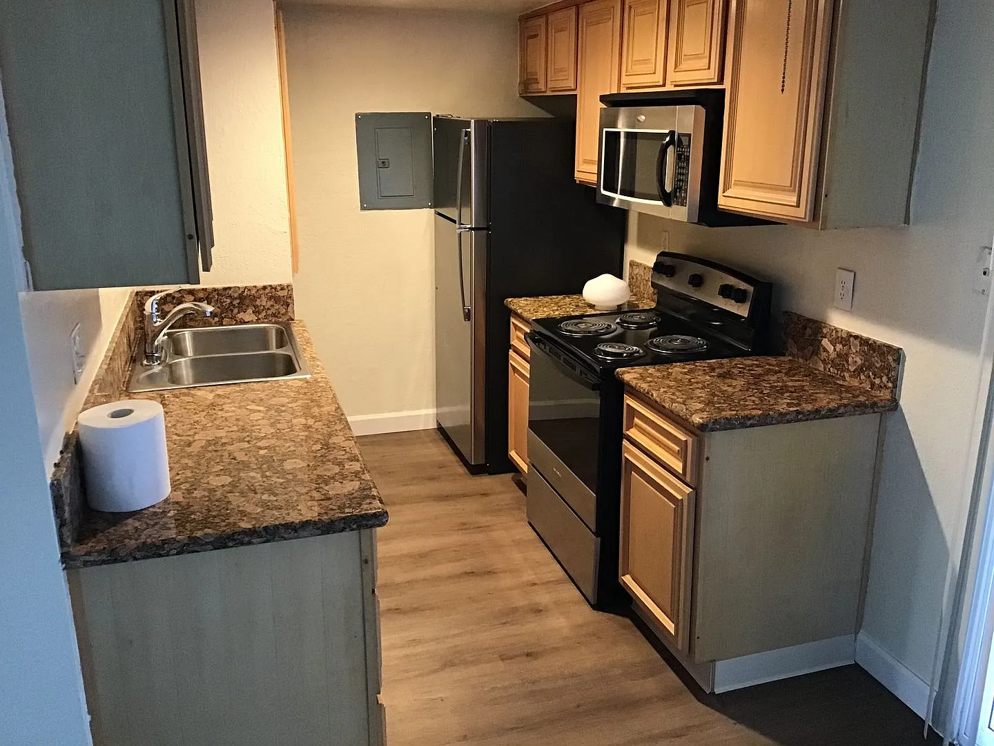 Parkview Townhomes 3 bedroom condo — Photo 4