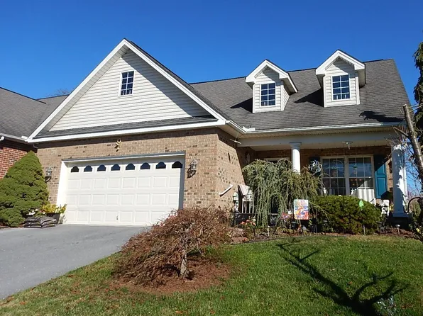 401 Hickory Grove Cir, Harrisonburg, VA 22801