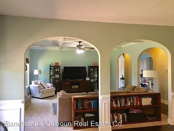 4th image of 3847 Berkshire Way