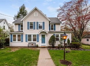 77 New Rd, Avon, CT 06001