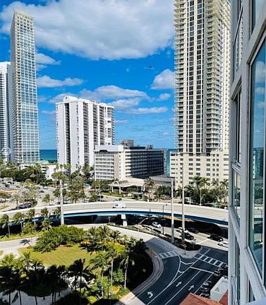 2nd image of 1500 Sunny Isles Blvd