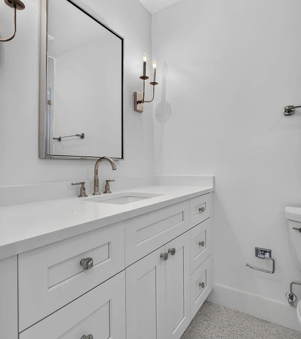 2 bed, 1361 sqft, $2,995 — Photo 2