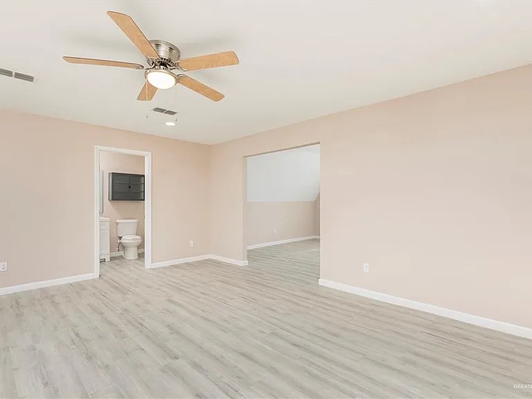 2504 Pecan Ave — Photo 26