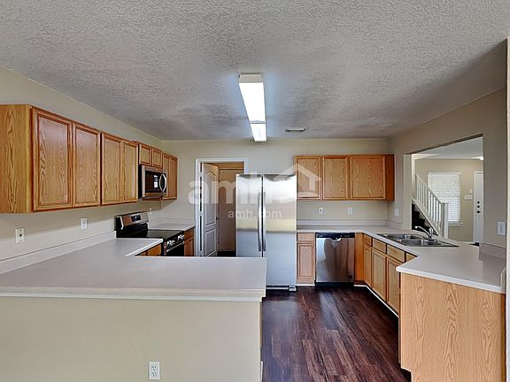 3rd image of 7815 Brazoria Park