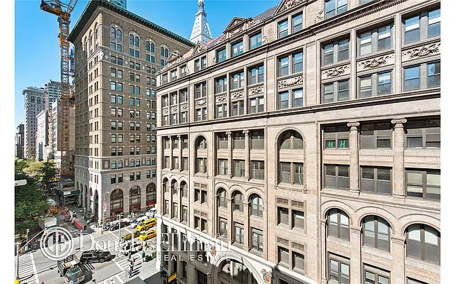 Sold by Douglas Elliman | media 6