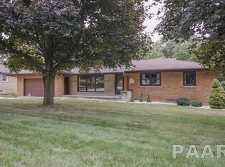 200 Mount Aire Dr, East Peoria, IL 61611