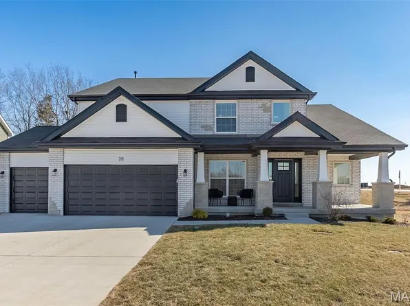310 Osprey Ct, Lake Saint Louis, MO 63367