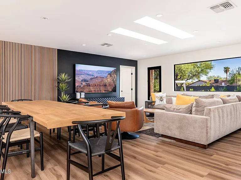 6025 E Charter Oak Rd — Photo 11