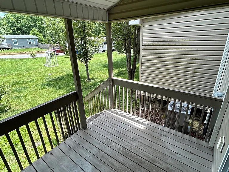 53 Meadow Glen Ct #4 — Photo 5