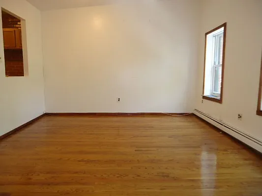 Rented by Hakeem Shahid, LREB | media 22