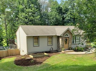 62 Garilee Ln, Elizabethtown, PA 17022