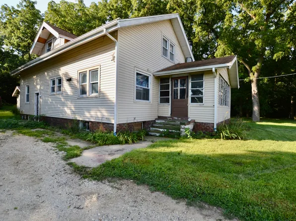 5807 Forest Hills Rd, Rockford, IL 61114