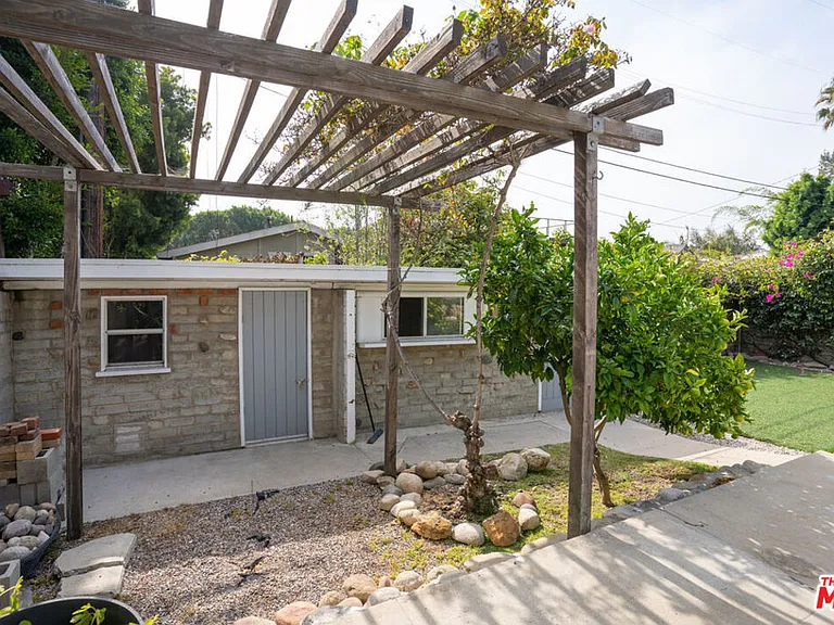 1212 Pine St — Photo 34