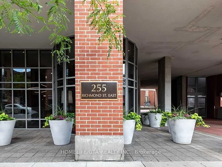 255 Richmond St E #1110 — Photo 2