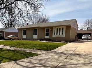 42315 Ehrke Dr, Clinton Township, MI 48038
