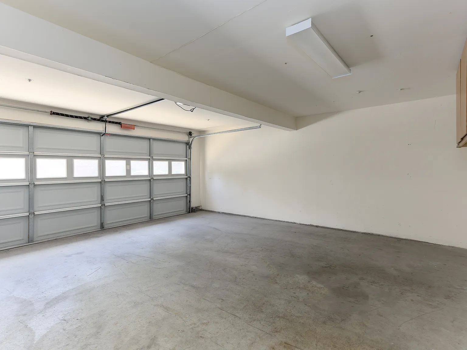 Sequoia Grove Apartments — Photo 2