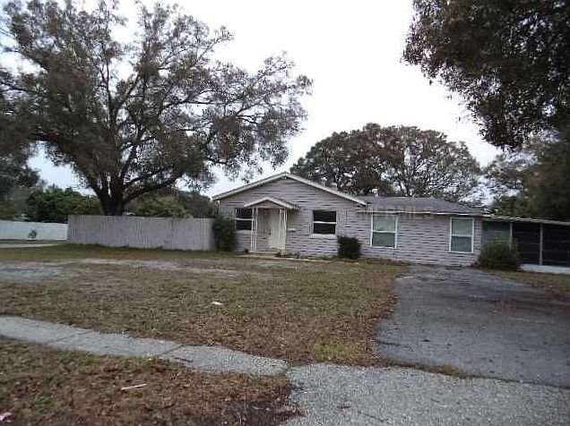 1st image of 2499 38th Ave N