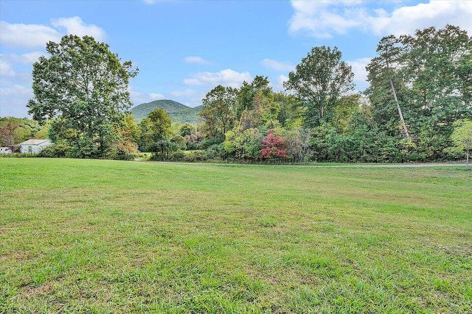 1st image of 0 Boulevard 16 Lot 6-9-18