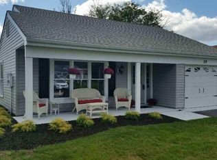 19 Gladstone Ave, Manchester, NJ 08759