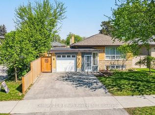 156 The Westway, Toronto, ON M9P2C1