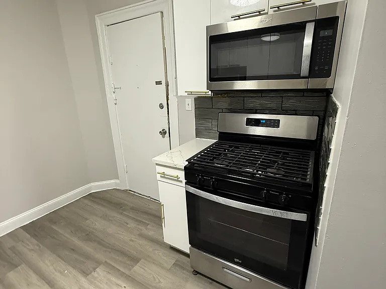 5004 Palisades Ave #24 — Photo 2