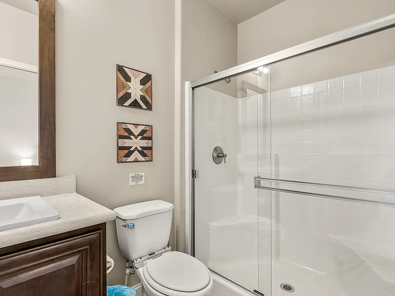 879 E Kron Dr — Photo 9