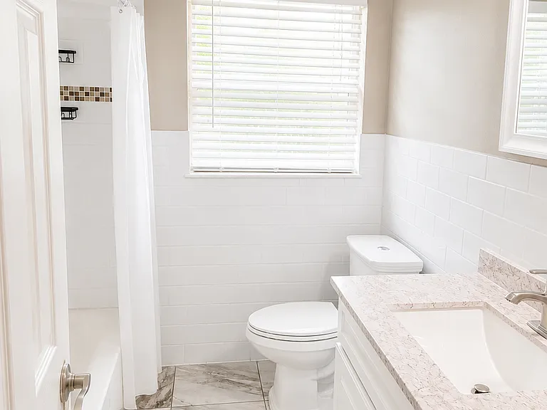 4314 W Carmen St — Photo 16