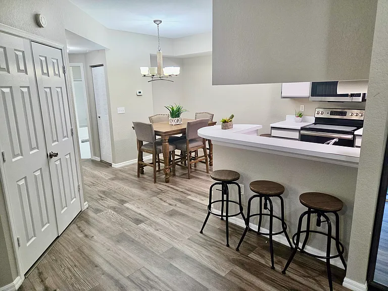 6481 Aragon Way #305 — Photo 9