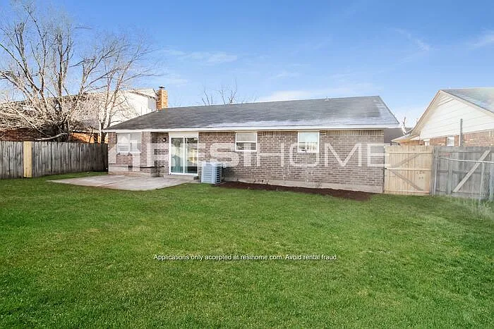 1205 Cavalier St — Photo 12