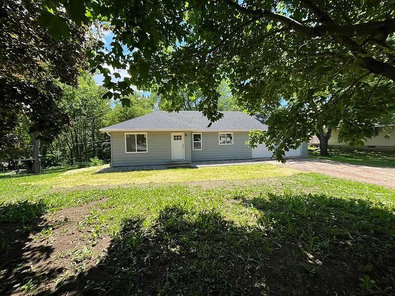 4301 Pleasant St SE — Photo 12