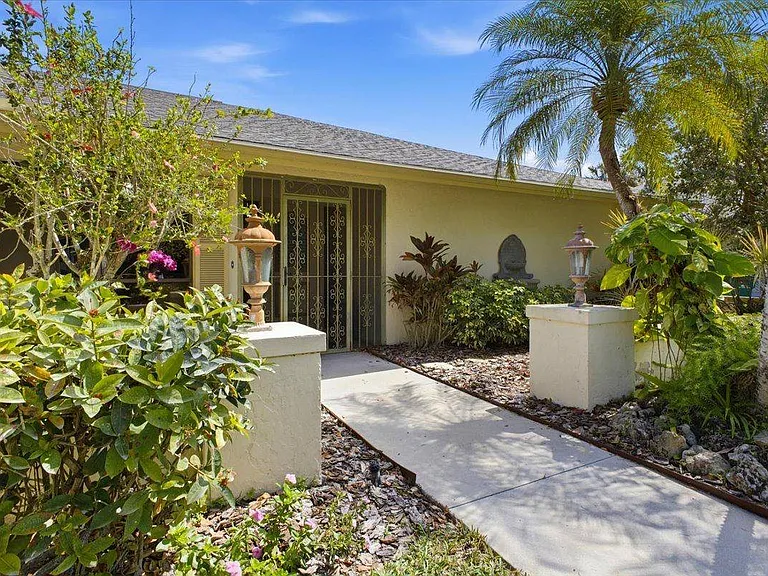 9874 Campbell Cir — Photo 22
