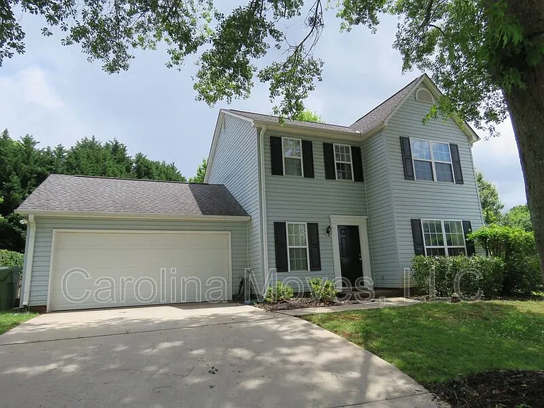 9 Ivy Springs Dr — Photo 1