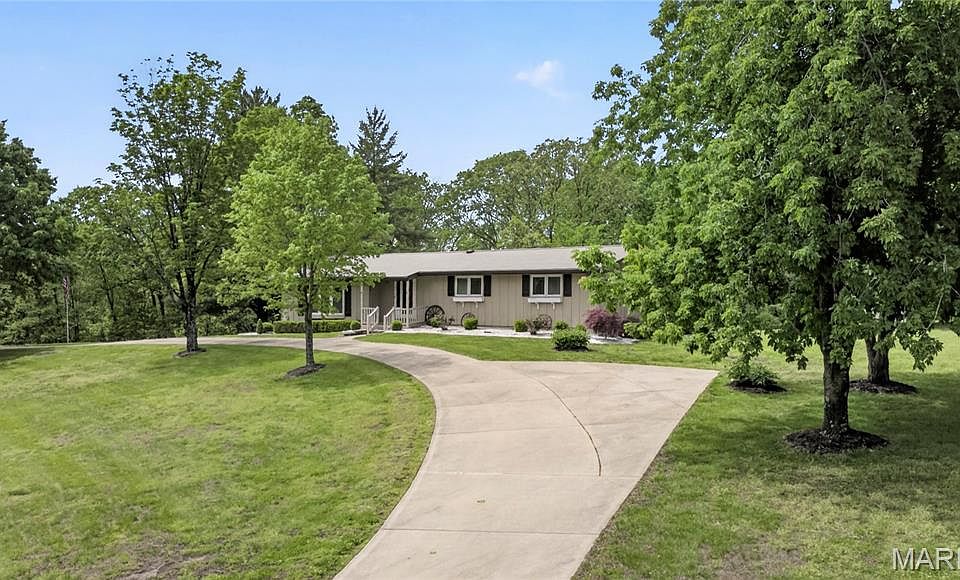 1st image of 1001 Terry Rd