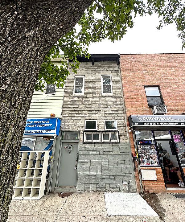 1st image of 251 Graham Ave