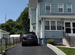 9 Guenther Pl, Passaic, NJ 07055