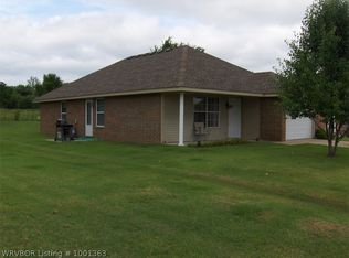 505 Cherokee Rose Rd, Muldrow, OK 74948