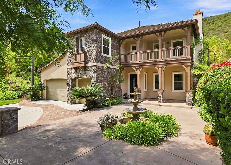 1st image of 1014 Skyline Pl