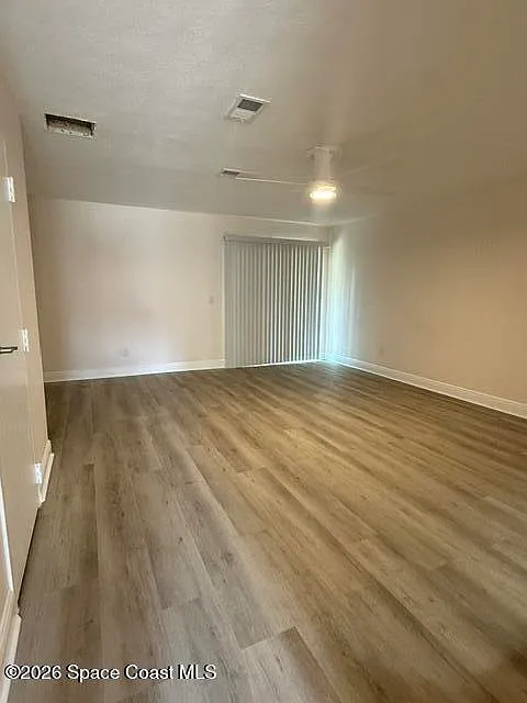 2 bed, 2.5 bath, 1218 sqft, $2,400 — Photo 4