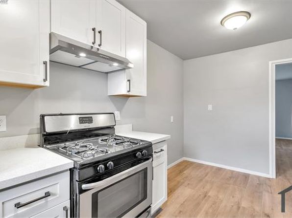 1377 102nd Ave